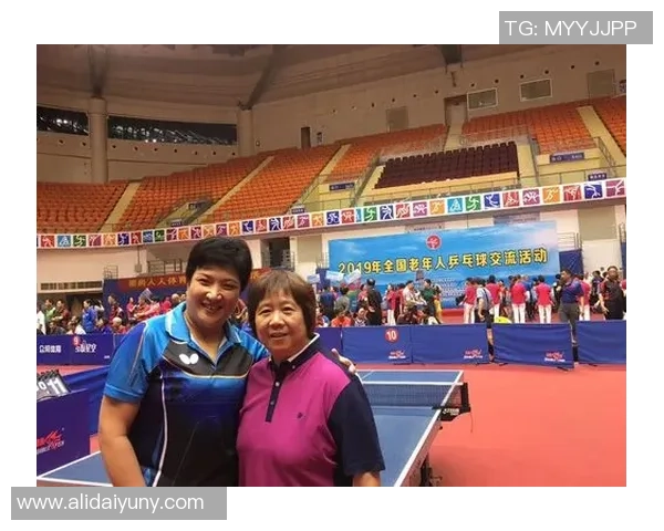 重庆乒乓球队在全国乒乓球意识排行榜中荣获第二名的辉煌成就